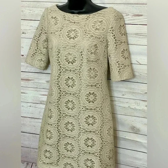 EUC Tan‎ Crochet Lace Women’s Cocktail Formal Adrianna Papell 1/4 Sleeve Dress - Picture 2 of 11